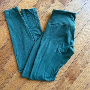 wonder under lululemon green leggings
